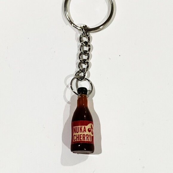 Fallout 4 Nuka Cola Cherry Bottle Keychain - 3.5inch Gaming Keychain - Picture 7 of 11
